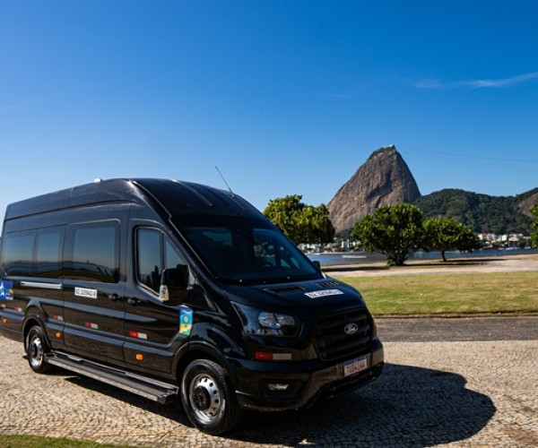 ford van transit blindada